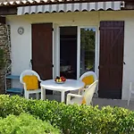 Dans En Rez De Jardin Appartamento