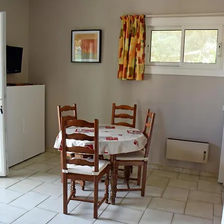 Dans En Rez De Jardin Apartmán *